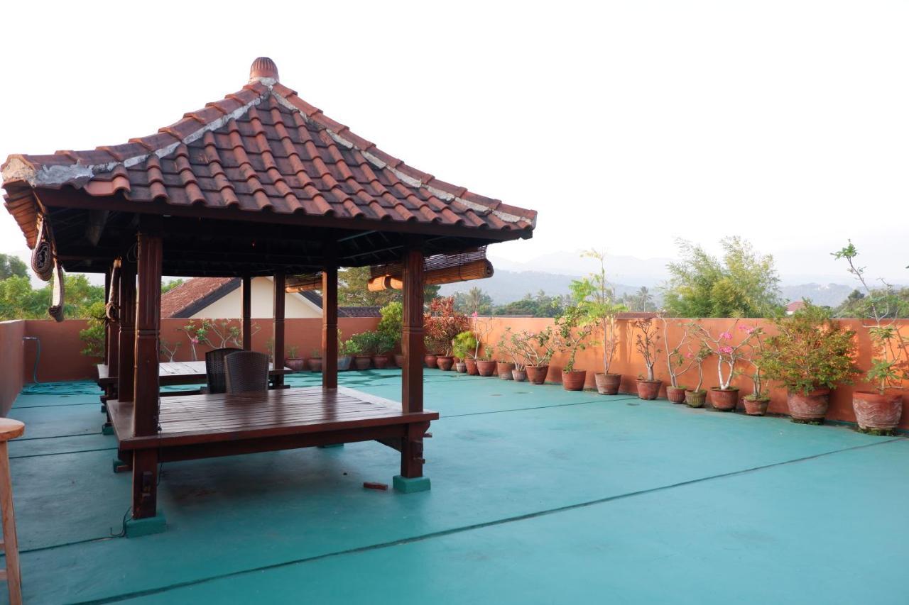 Apartamento Reddoorz At Bale Eja Syariah Senggigi Montongbuwoh Exterior foto