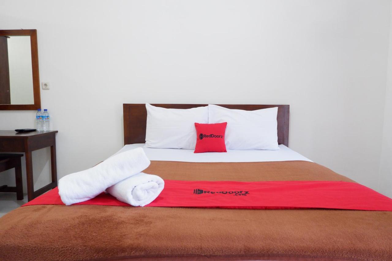 Apartamento Reddoorz At Bale Eja Syariah Senggigi Montongbuwoh Exterior foto