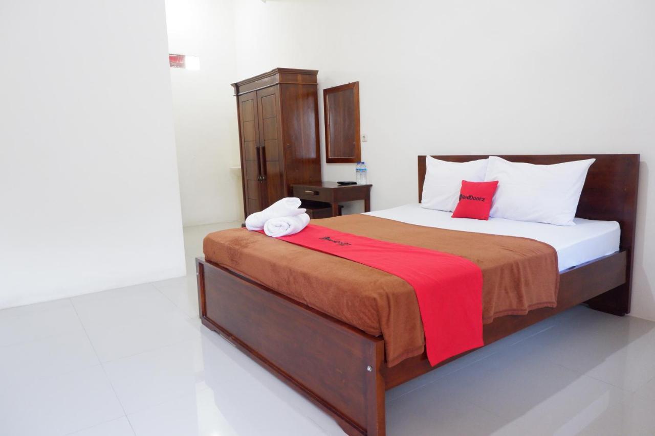 Apartamento Reddoorz At Bale Eja Syariah Senggigi Montongbuwoh Exterior foto